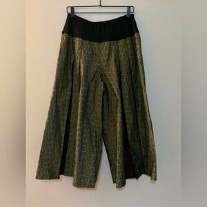 Luukaa Olive Green Quilted Skirt-Pant with Black Waistband